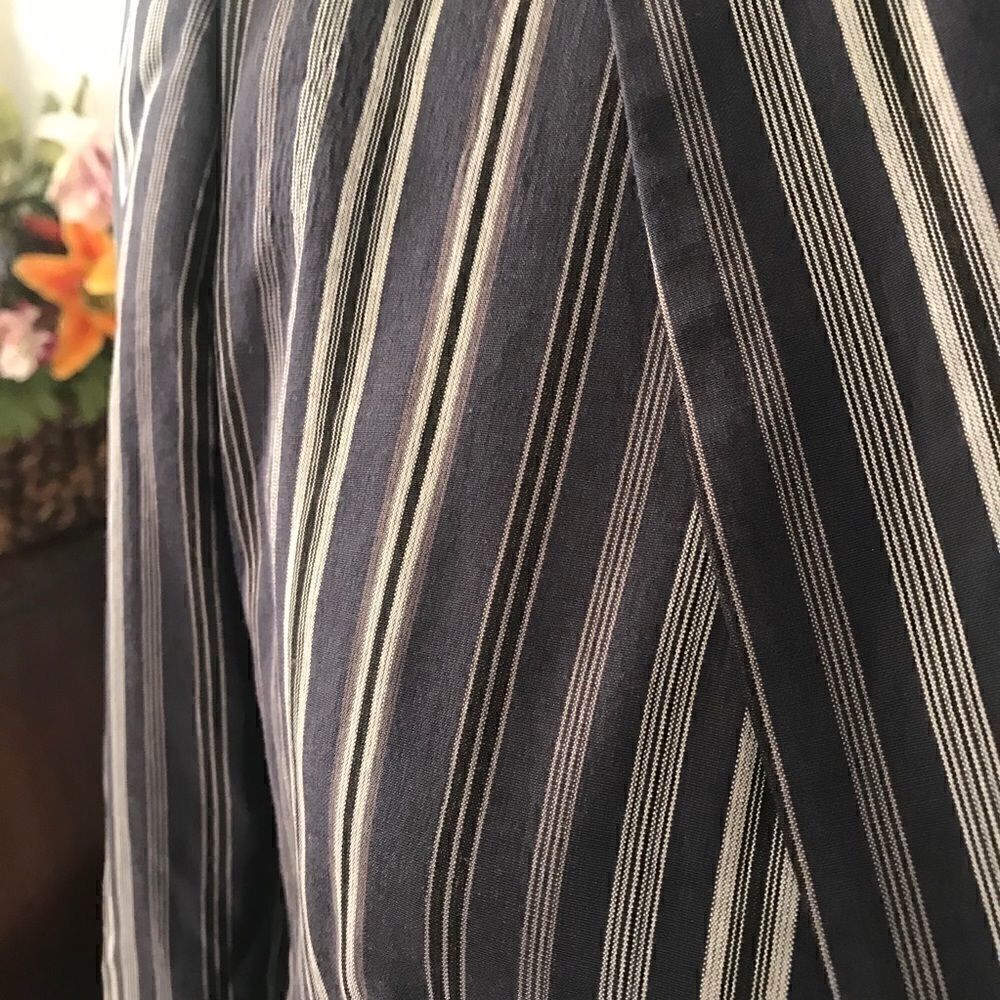Calvin Klein Size 2 Stripped Jacket! - Picture 10 of 14